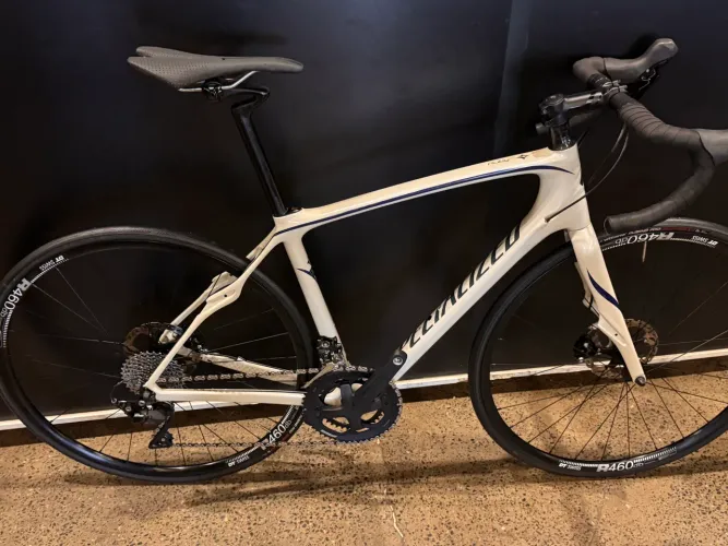 BICICLETA SPECIALIZED RUBY ELITE CARBON DISC TAMANHO 54 SEMI NOVA 