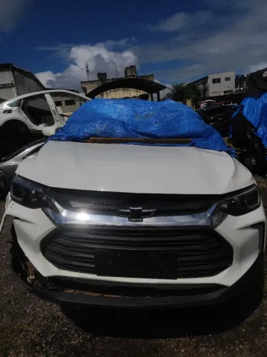 SUCATA TRACKER 1.0 TURBO RETIRADA DE PEÇAS