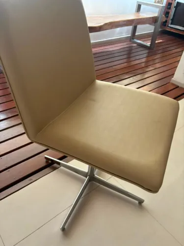 Cadeiras para mesa de jantar