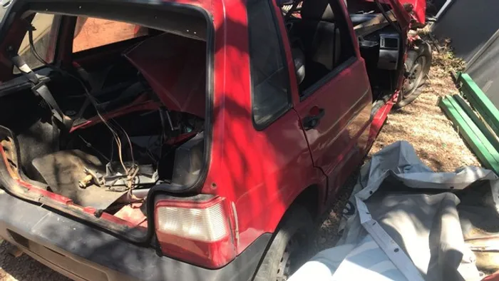 Sucata Fiat Uno Mille 2008/2008