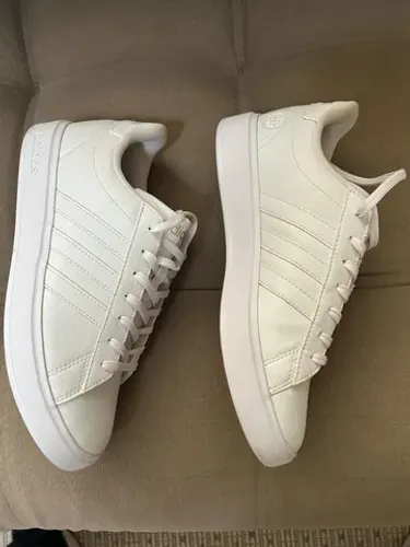 TÊNIS ADIDAS GRAND COURT CLOUDFOAM BRANCO