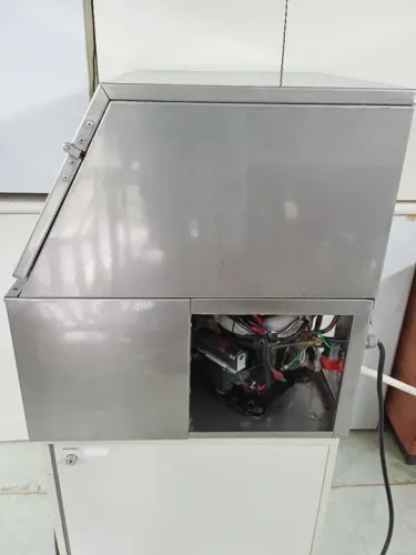 Freezer Vertical