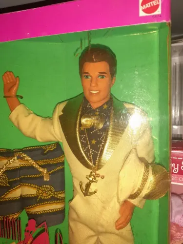 Boneca Ken Mattel Vintage Capitão lacrado