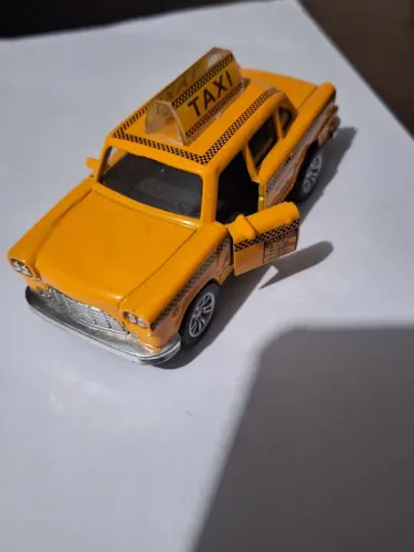 Carro de Brinquedo - Taxi Amarelo