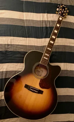 Violão Cort Cj3v - Unico no Olx - Estilo Jumbo. Elétrico. Pré Fishman Presys