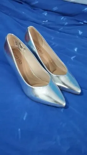 Sapato Scarpin feminino prata - novo
