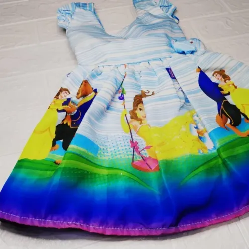 Vestido Rodado Personagem Bela E A Fera Infantil Veste 1 E 2 Anos