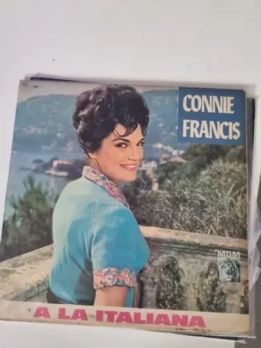 Connie Francis - A La Italiana - Disco de Vinil - LP - Usado