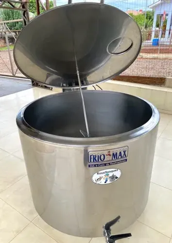 Tanque Tina Refrigerado Misturador 500 Litros Inox para Açaí Água de Coco e Sucos 
