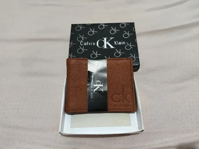 Carteira Calvin Klein sem uso - Parcelo no cartão