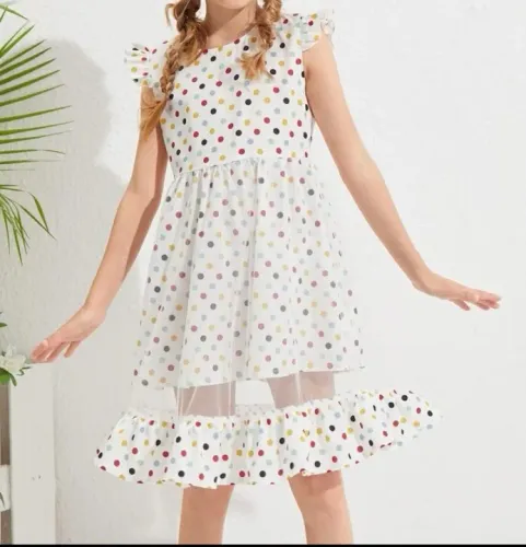 Vestido Infantil de Bolinhas com Saia de Tule