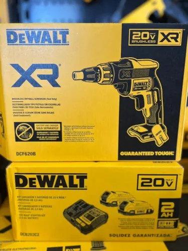 Kit Parafusadeira Drywall 1/4'' Brushless 2 Baterias 20V 2.0Ah MAX* XR Dewalt DCF620