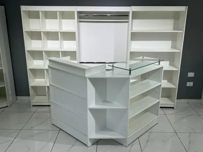 Kit loja - Balcão + Estante MDF