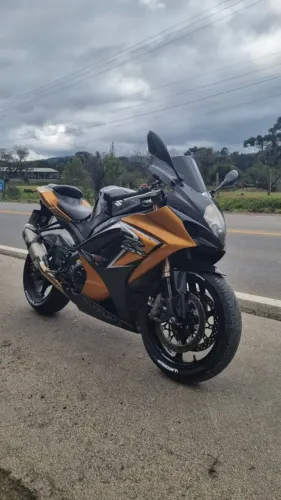 Suzuki Gsxr 1000cc.
