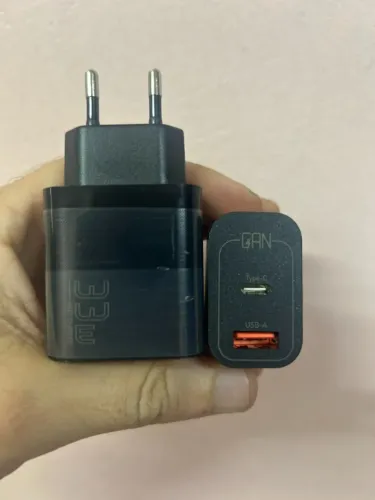 Carregador ESSAGER 33w UBS A e USB C - NOVO