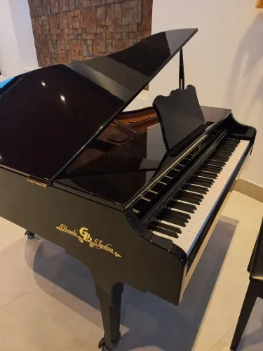 Piano de Cauda Preto EletroAcústico Digital 'Gb Pianos' Modelo *Vivace* ñ yamaha....