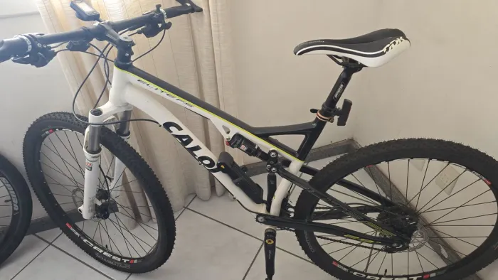 Caloi Elite FS - Suspensão Total