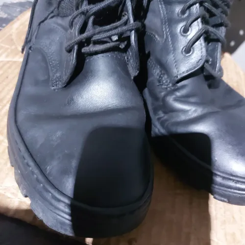 Bota Coturno Vibor Mac n° 42 headbangers metal, góticos e afins...