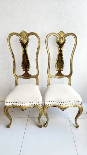 Cadeira antiga clássica Queen Anne 