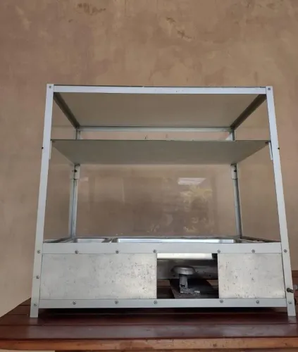 Estufa de Cachorro Quente 60x60 a gás