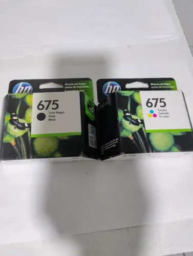 KIT de Cartuchos de tinta HP 675 Preto e Colorido