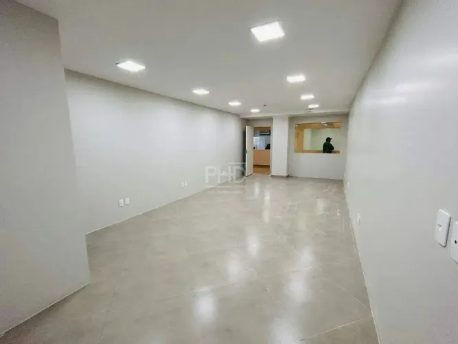 Sala Comercial para Aluguel Centro SBC: 4 Andares, 6 Unidades/Andar