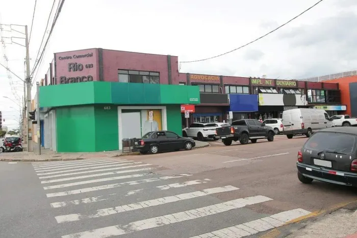 Sala / Conjunto com 44m² , para aluguel, no bairro Centro em São José dos Pinhais