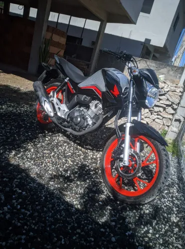 VENDE-SE TITAN 160 2023