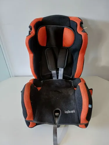 Cadeirinha para auto , marca infanti