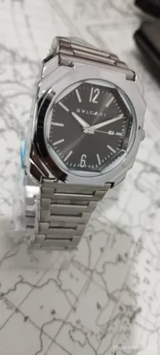 Relógio Bvlgari octogonal