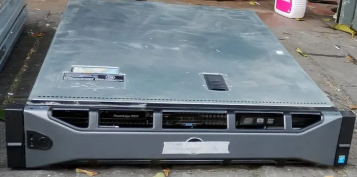 Servidor Dell PowerEdge R530 com garantia, monto a config q precisar, a partir