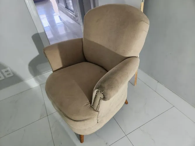 Conjunto com 2 poltronas Retro, conservada!!!