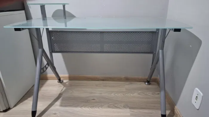 Mesa escritório tampo de vidro