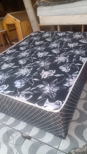 Cama box conjugado de casal usado 