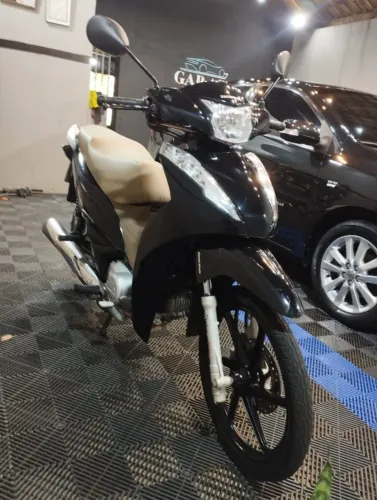 Honda Biz 125 2018 com 17.000km - Econômica, Revisada e Pronta para Rodar