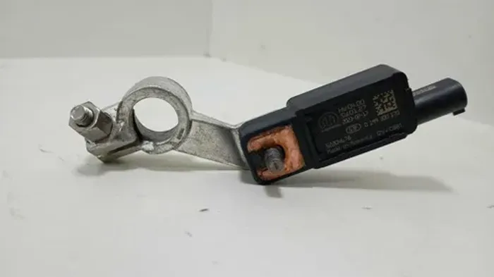 Sensor Terminal Bateria Pos Fiat Strada Cronos 2022