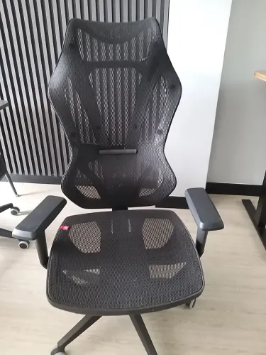 Cadeira de Escritório Ergonômica