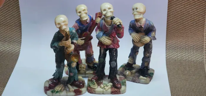 Peça resina vintage Banda Esqueletos