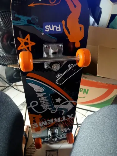 Vende-se skate semi-usado (novo)