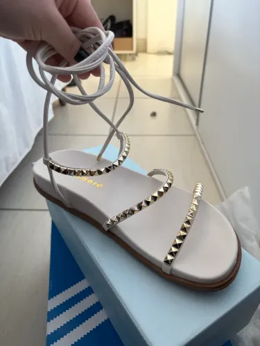 Sandália papete off white 37