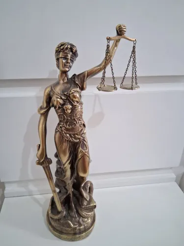 Deusa da Justiça Direito Advogado