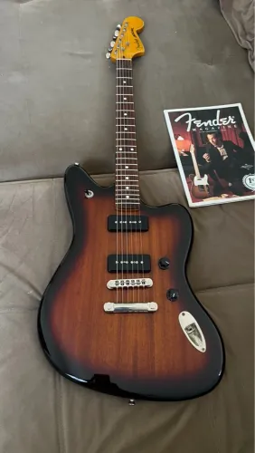 Guitarra Fender Jaguar