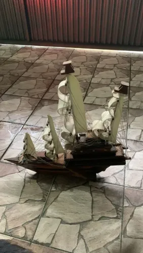 Barco miniatura
