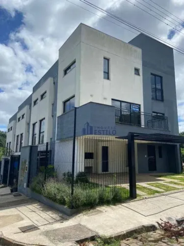 Sobrado à venda, 106 m² por R$ 535.000,00 - Nossa Senhora da Saúde - Caxias do Sul/RS