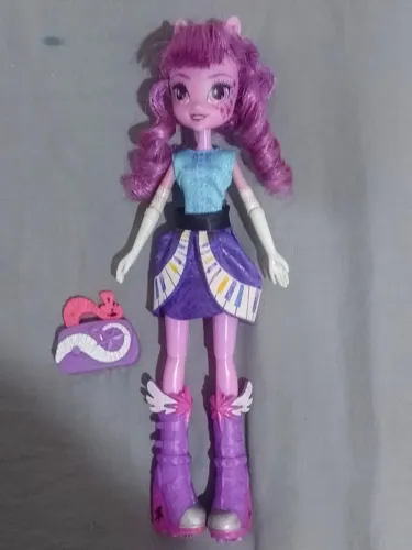 Equestria girls boneca