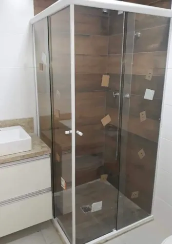 Box de banheiro em vidro temperado