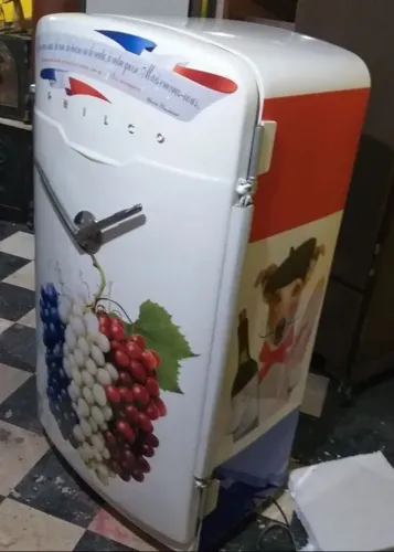 Adega vintage (absolutamente única em todo o mundo)