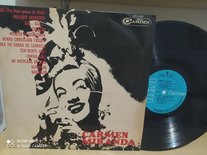 LP Carmen Miranda ( RCA Camden )
