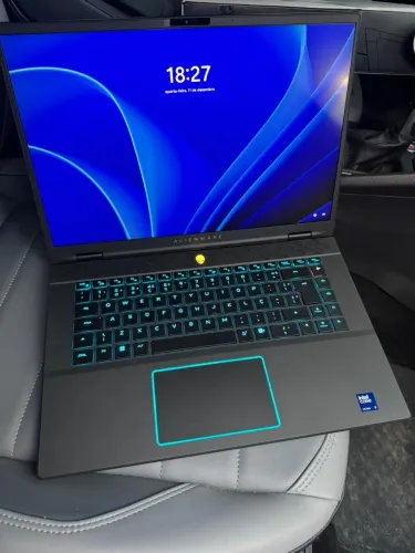 Notebook Dell alienware m16 r2 i9