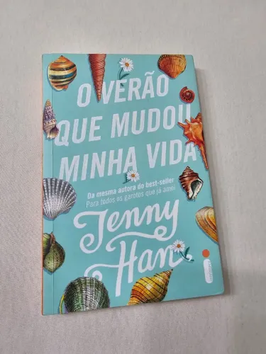 Livro O verão que mudou minha vida. Edição em português. (Usado e em perfeito estado)